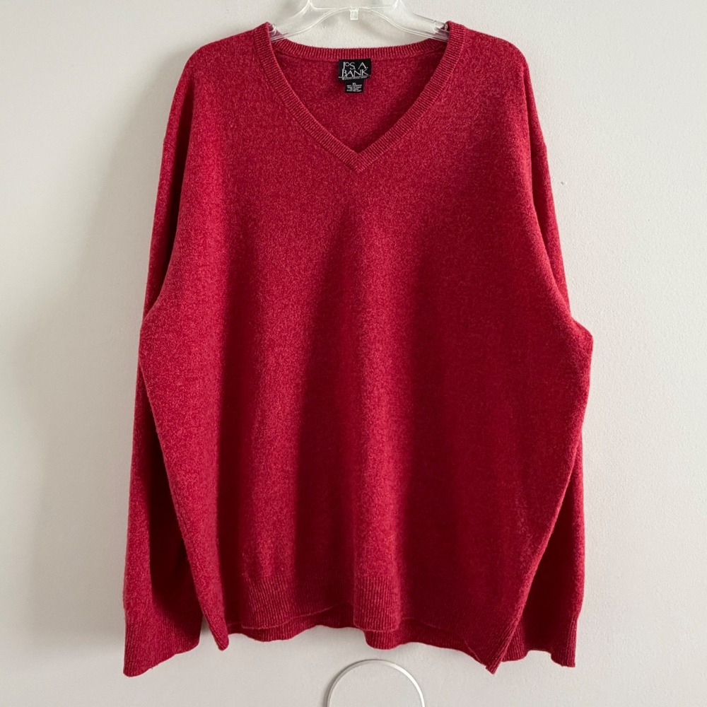 Jos. A. Bank Mens XL Red 100% Cashmere V-Neck Long Sleeve Sweater